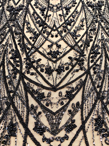 Dantela Couture Neagra cu Model Geometric, cu Perle, Margele si Paiete
