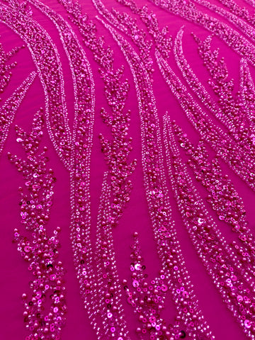 Dantela Couture Fucsia gyöngyökkel, gyöngyökkel és flitterekkel díszített panellel