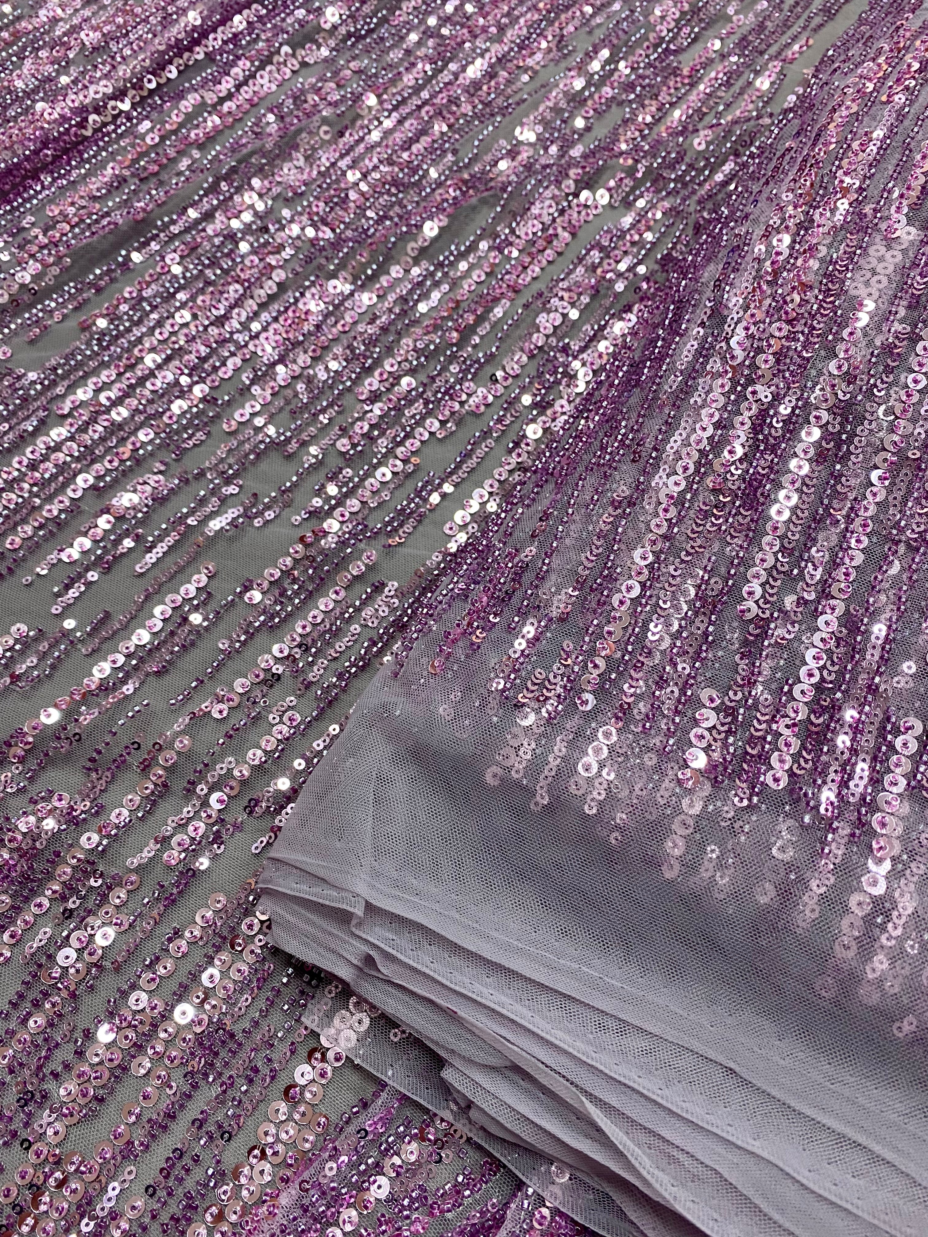 Dantela Couture Pudra cu Model Liniar, cu Margele si Paiete