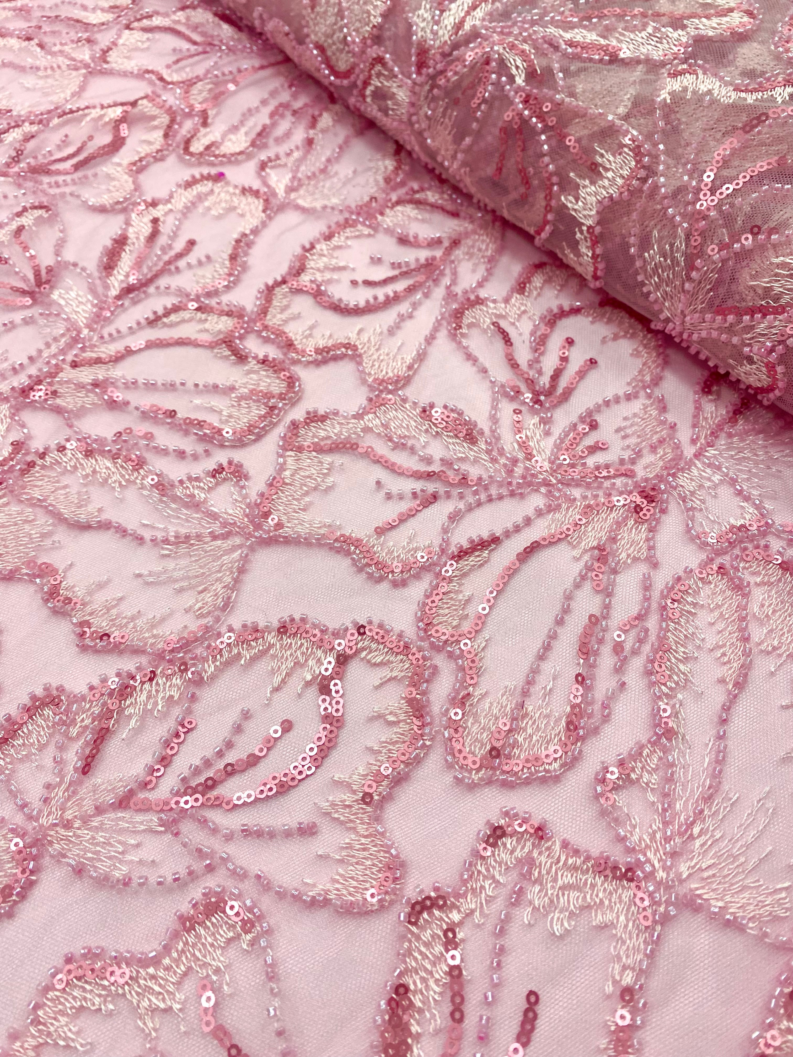 Dantela Couture Roz cu Model Floral, cu Margele si Paiete