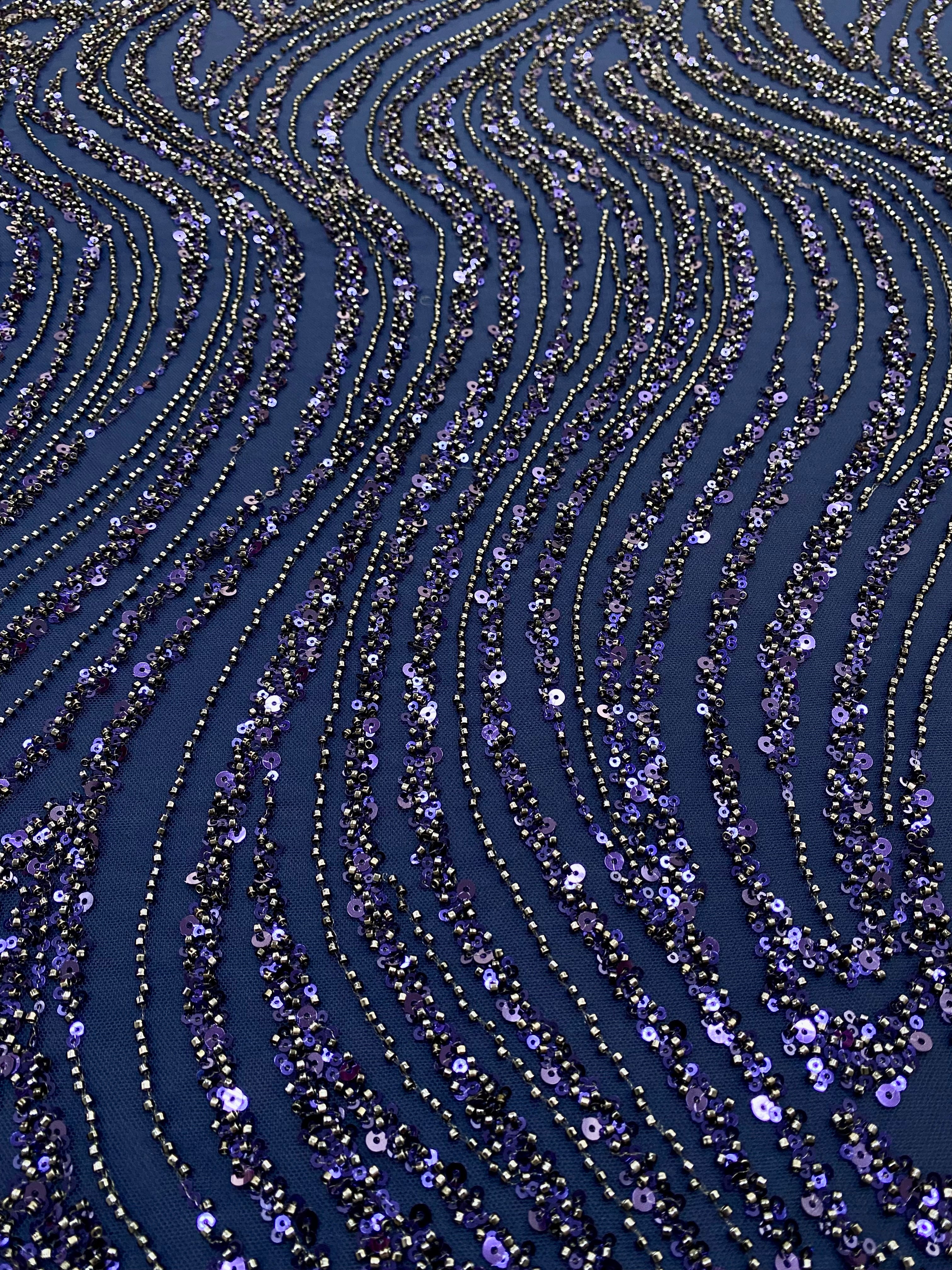 Dantela Couture Bleumarin cu Model Liniar, cu Margele si Paiete