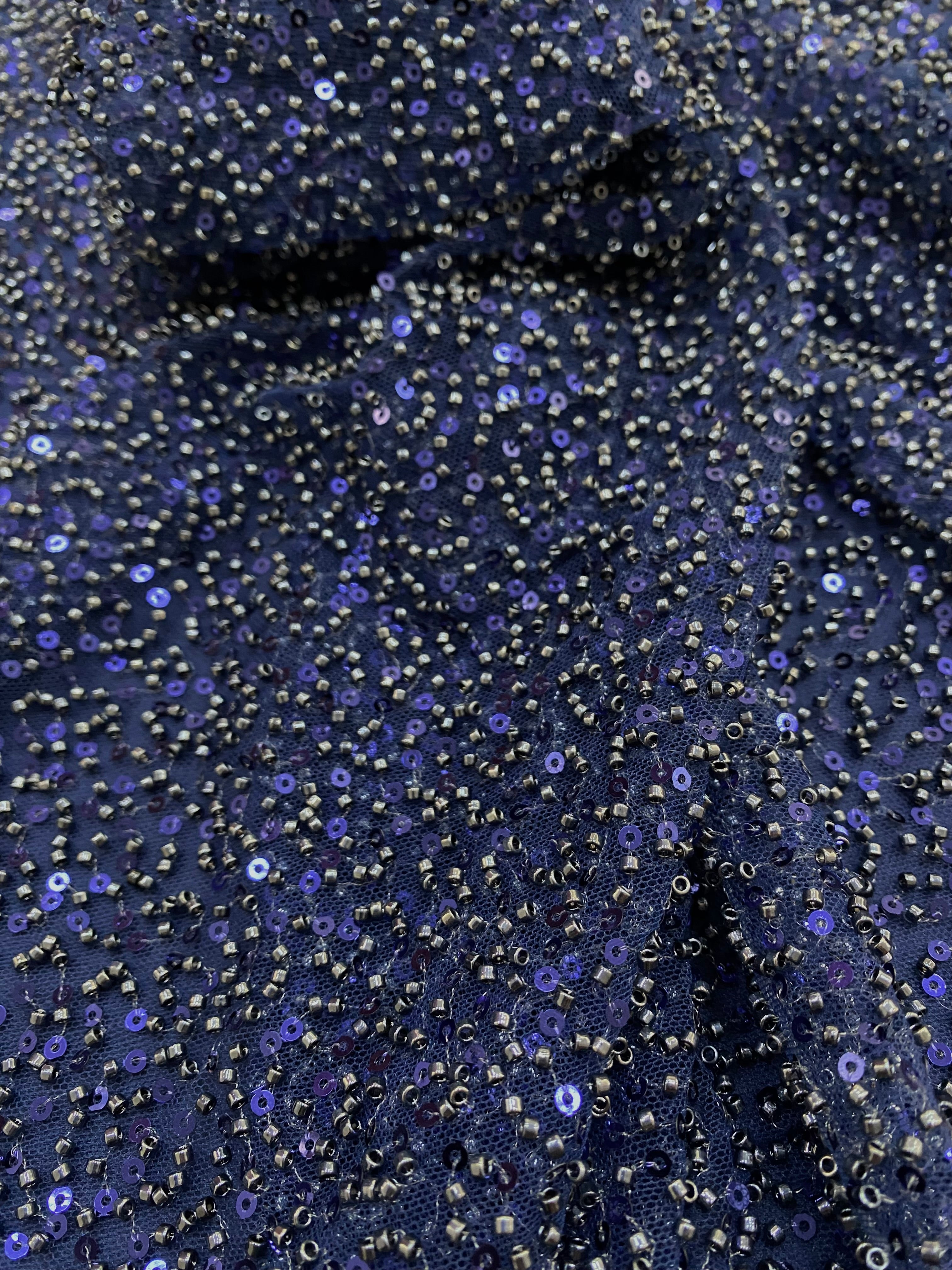 Dantela Couture Tengerészkék Általános Mintával, Gyöngyökkel és Flitterekkel