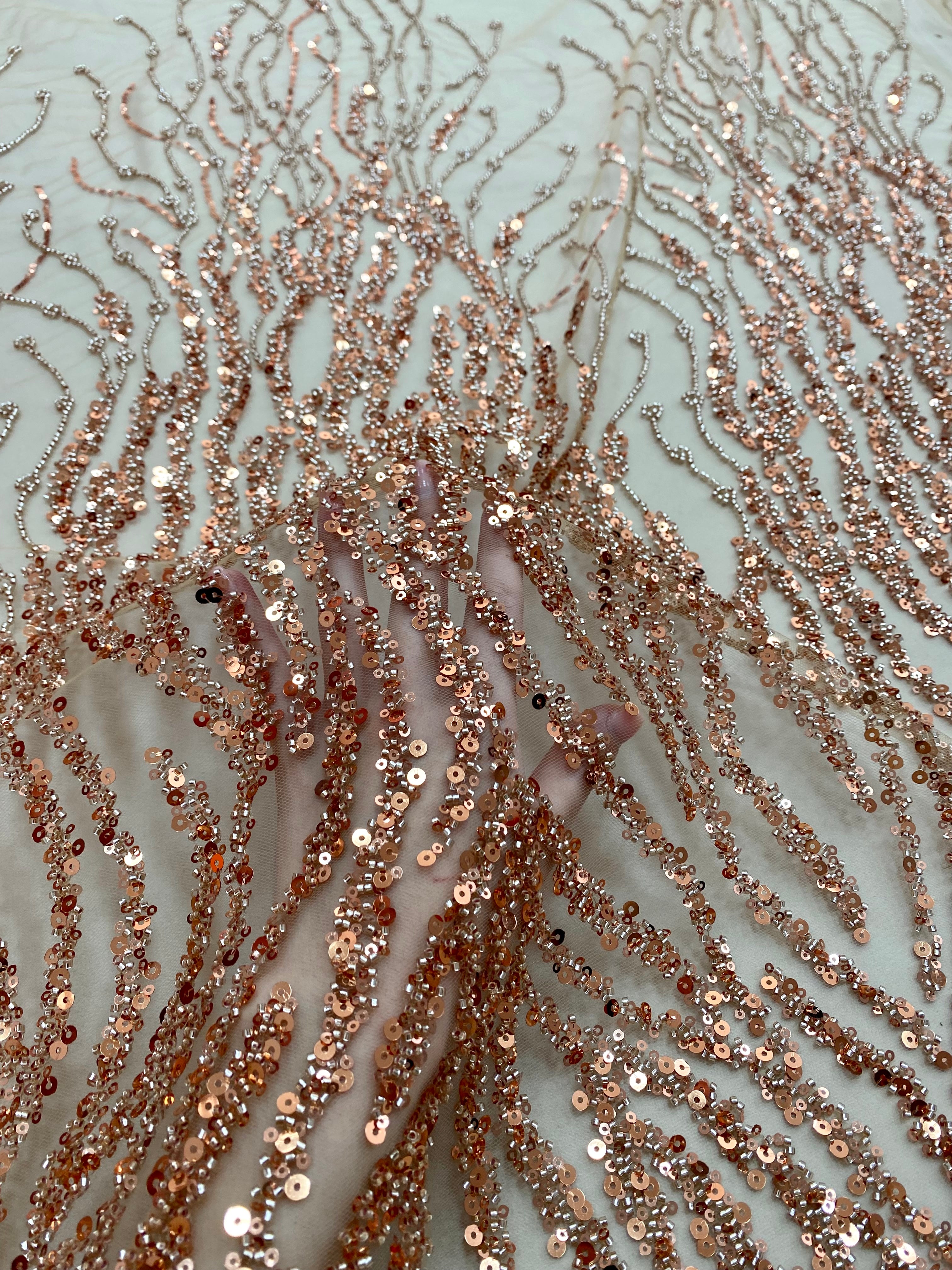 Dantela Couture Arany Rose gyöngyökkel és flitterekkel
