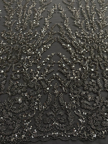 Dantela Couture rózsaszín geometriai mintával, gyöngyökkel és flitterekkel