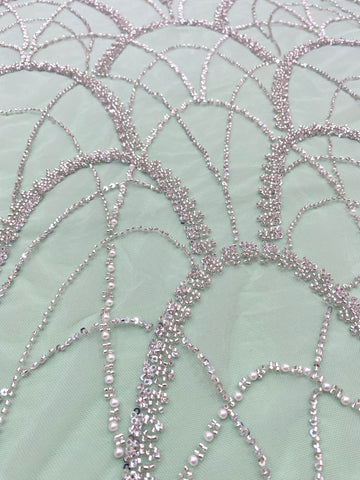 Dantela Couture Argintie pe Tulle Verde Menta cu Model Geometric, cu Perle, Margele si Paiete
