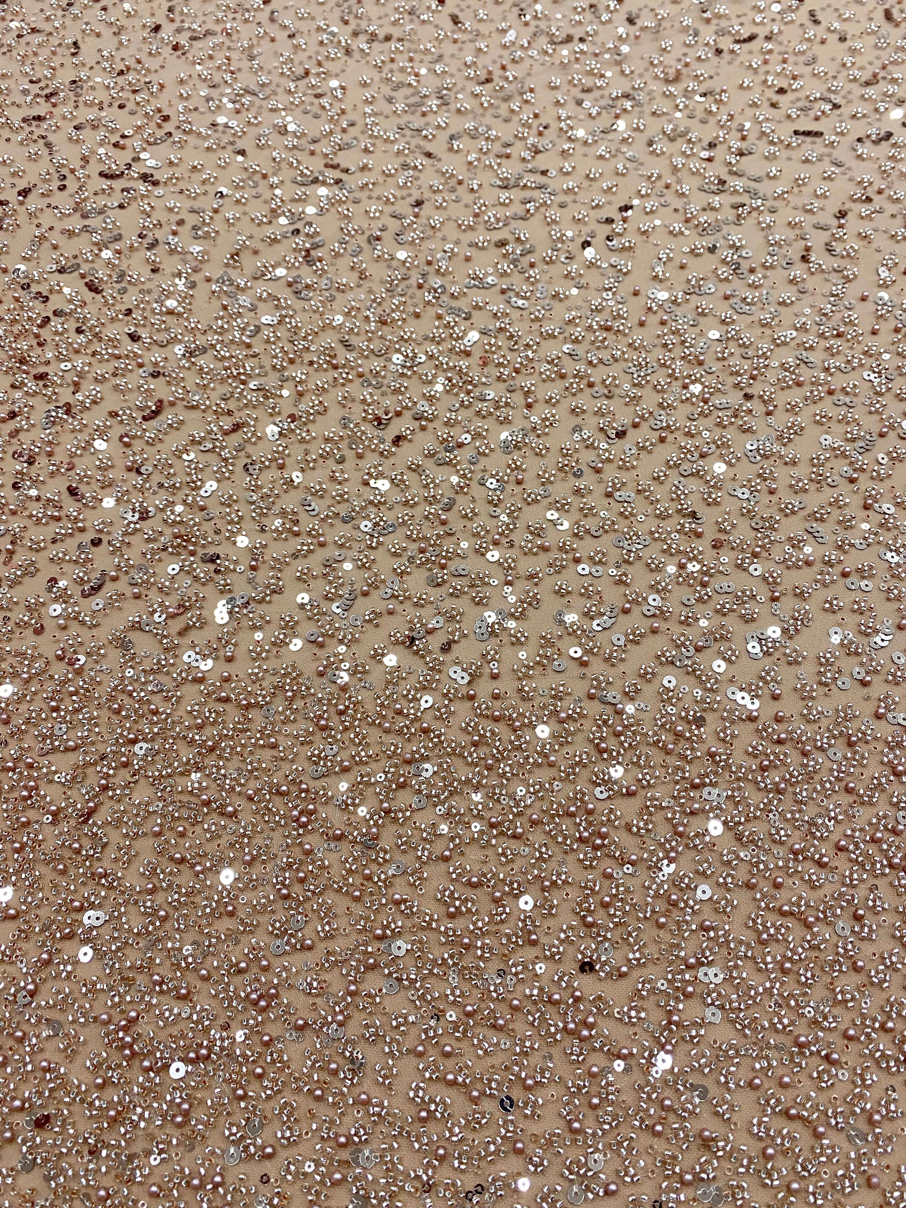 Csipke Couture arany rózsaszín átmenetes, gyöngyökkel, gyöngyökkel és flitterekkel