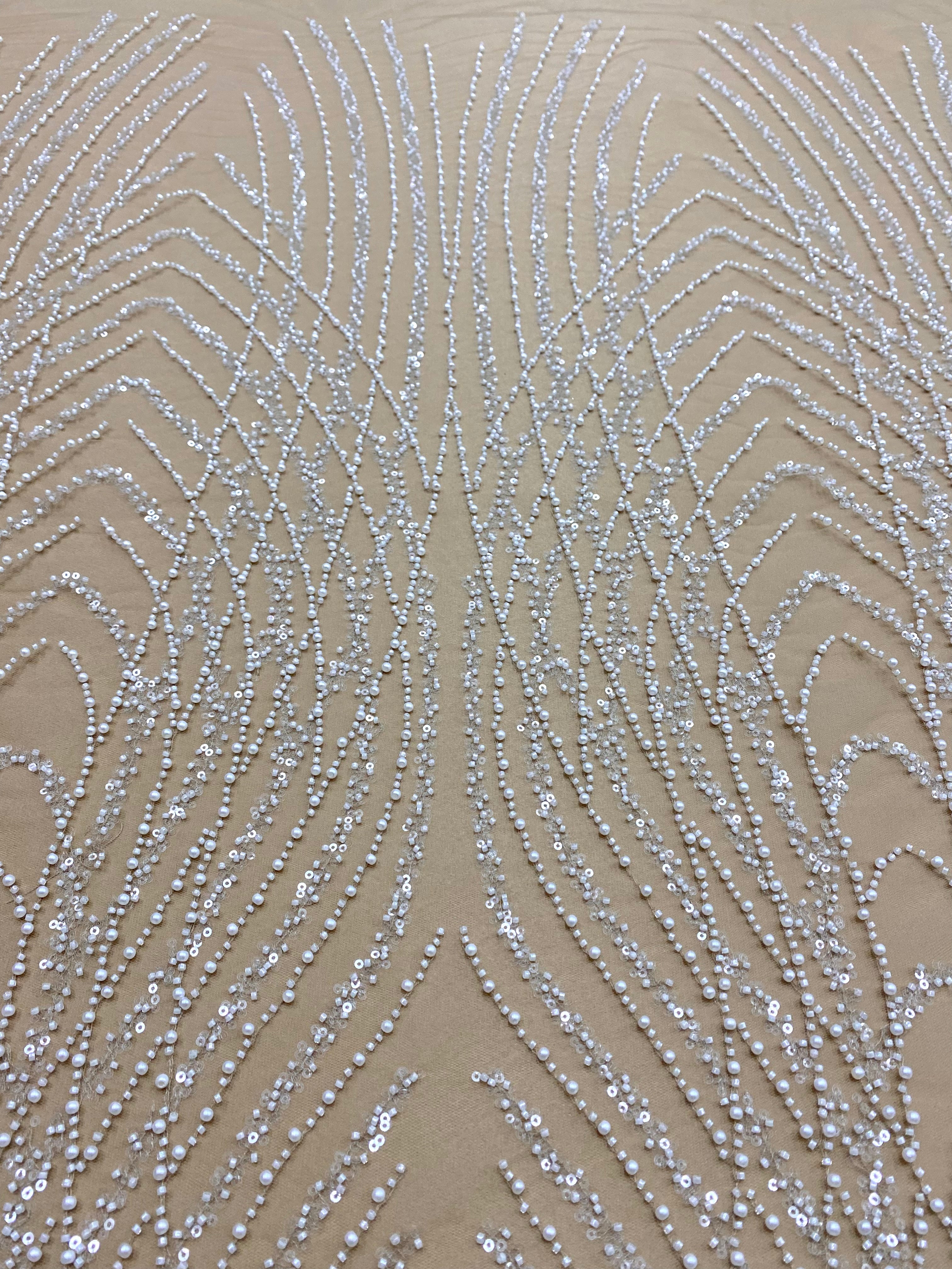 Dantela Couture Ivory cu Tulle Nude cu Panou, cu Perle, Margele si Paiete
