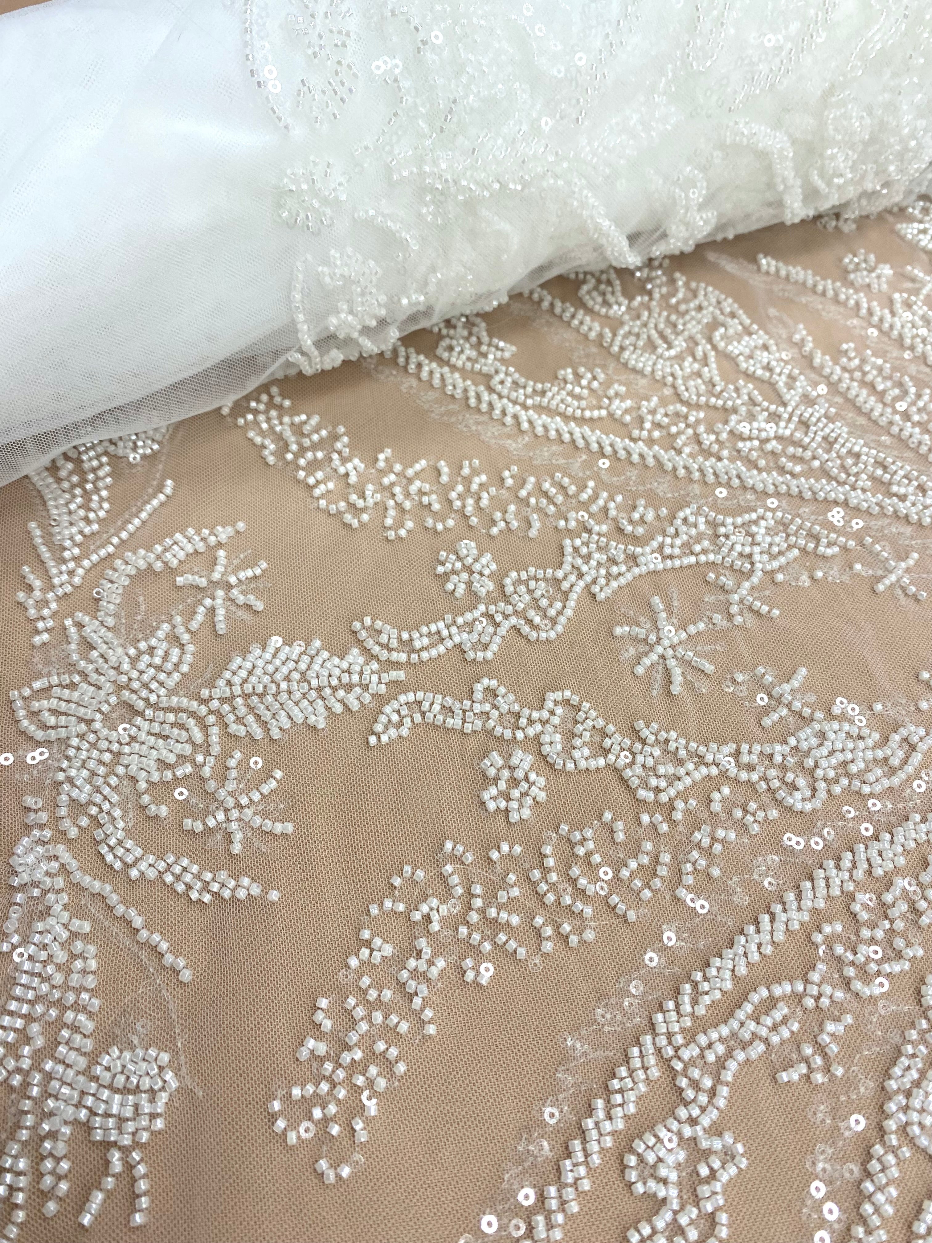 Dantela Couture Ivory cu Model Floral, cu Margele si Paiete