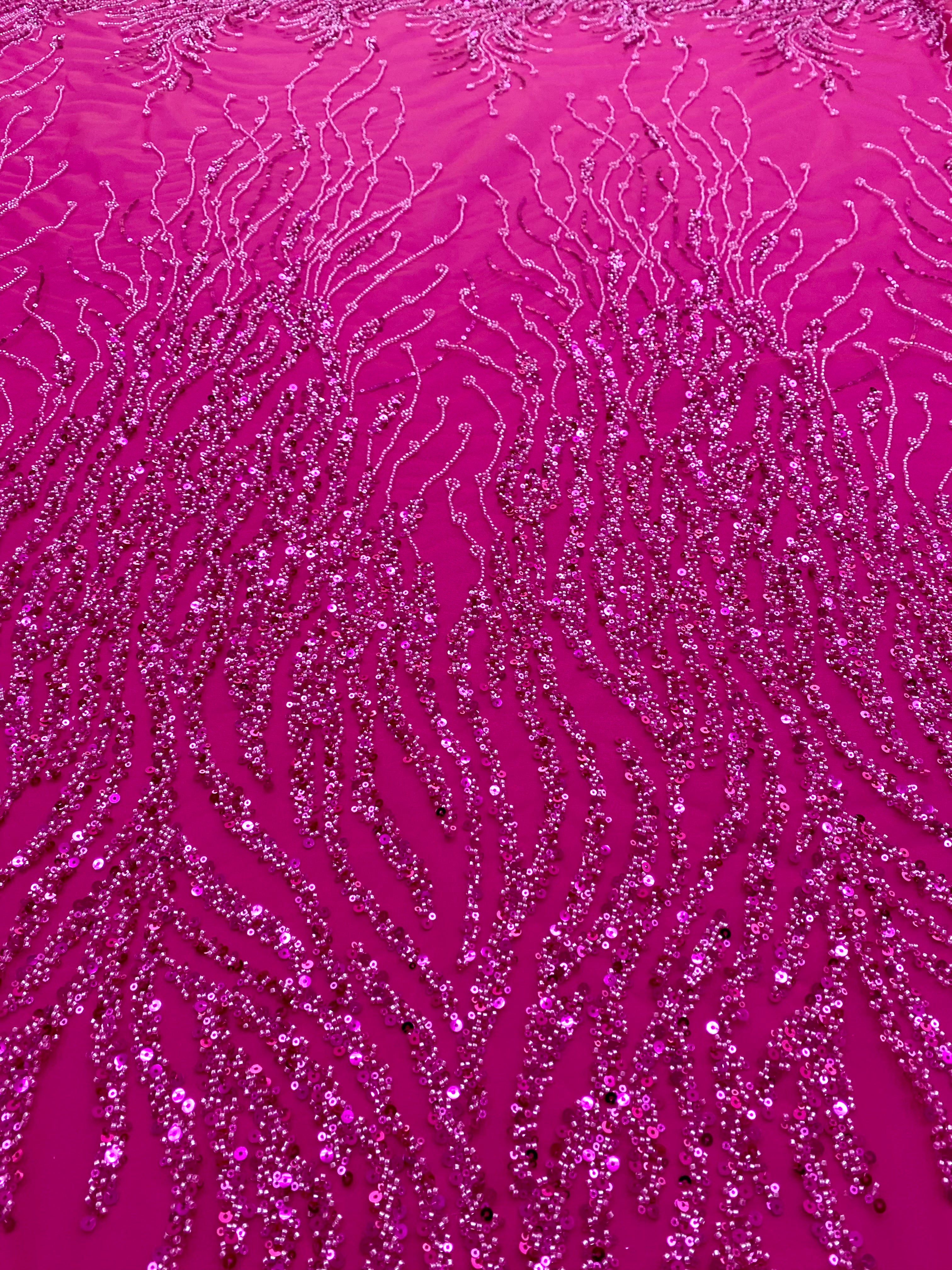 Dantela Couture Fucsia gyöngyökkel és flitterekkel, szálakkal