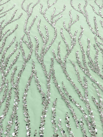 Dantela Couture Argintie pe Tulle Verde Menta cu Siraguri, cu Margele si Paiete