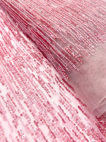 Dantela Couture Roz cu Model Liniar, cu Margele si Paiete