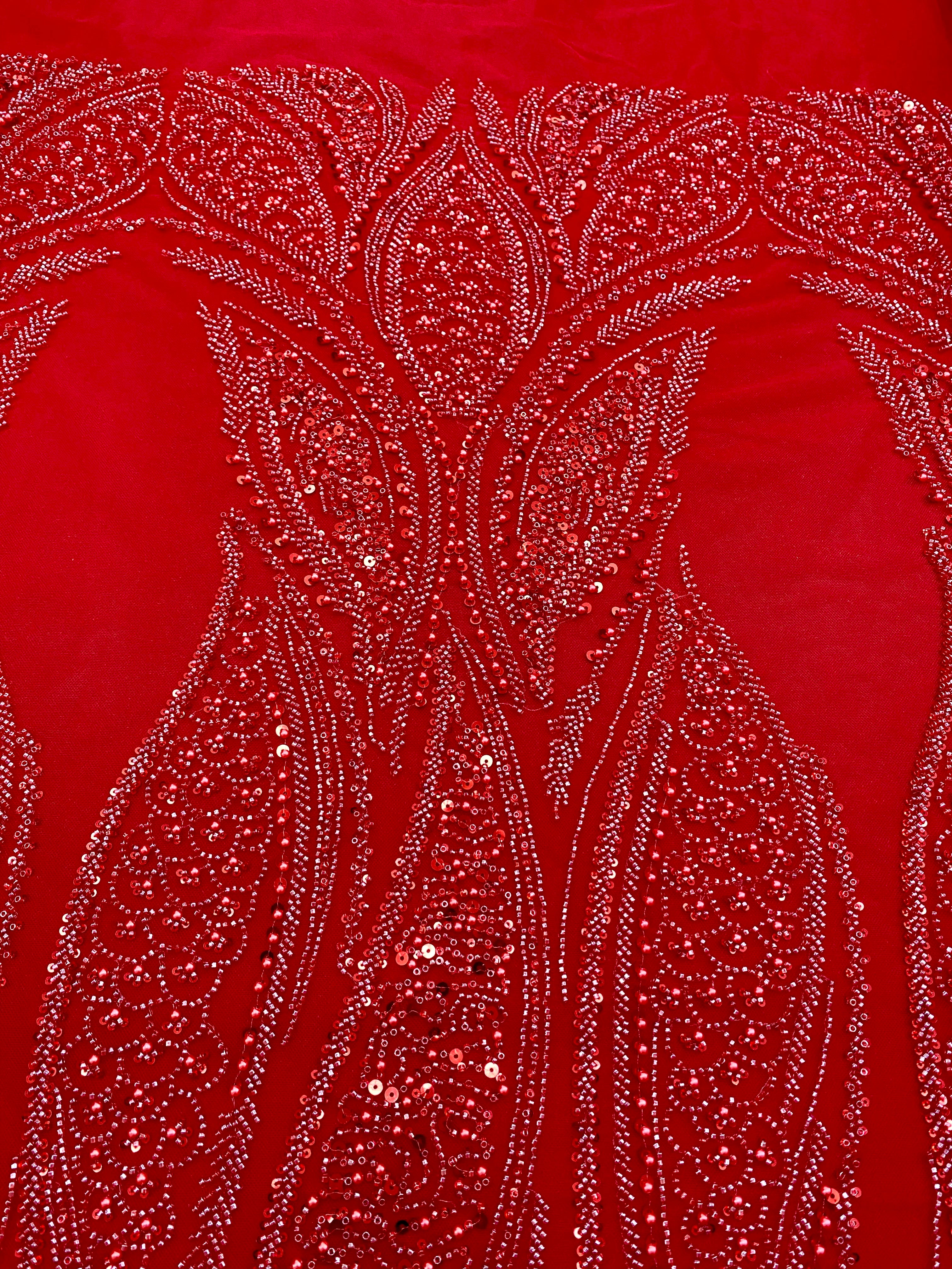 Piros Couture csipke geometriai mintával, gyöngyökkel, gyöngyöcskékkel és flitterekkel
