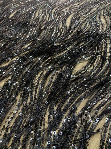 Dantela Couture Neagra cu Pene de Strut, cu Model Liniar, cu Margele si Paiete