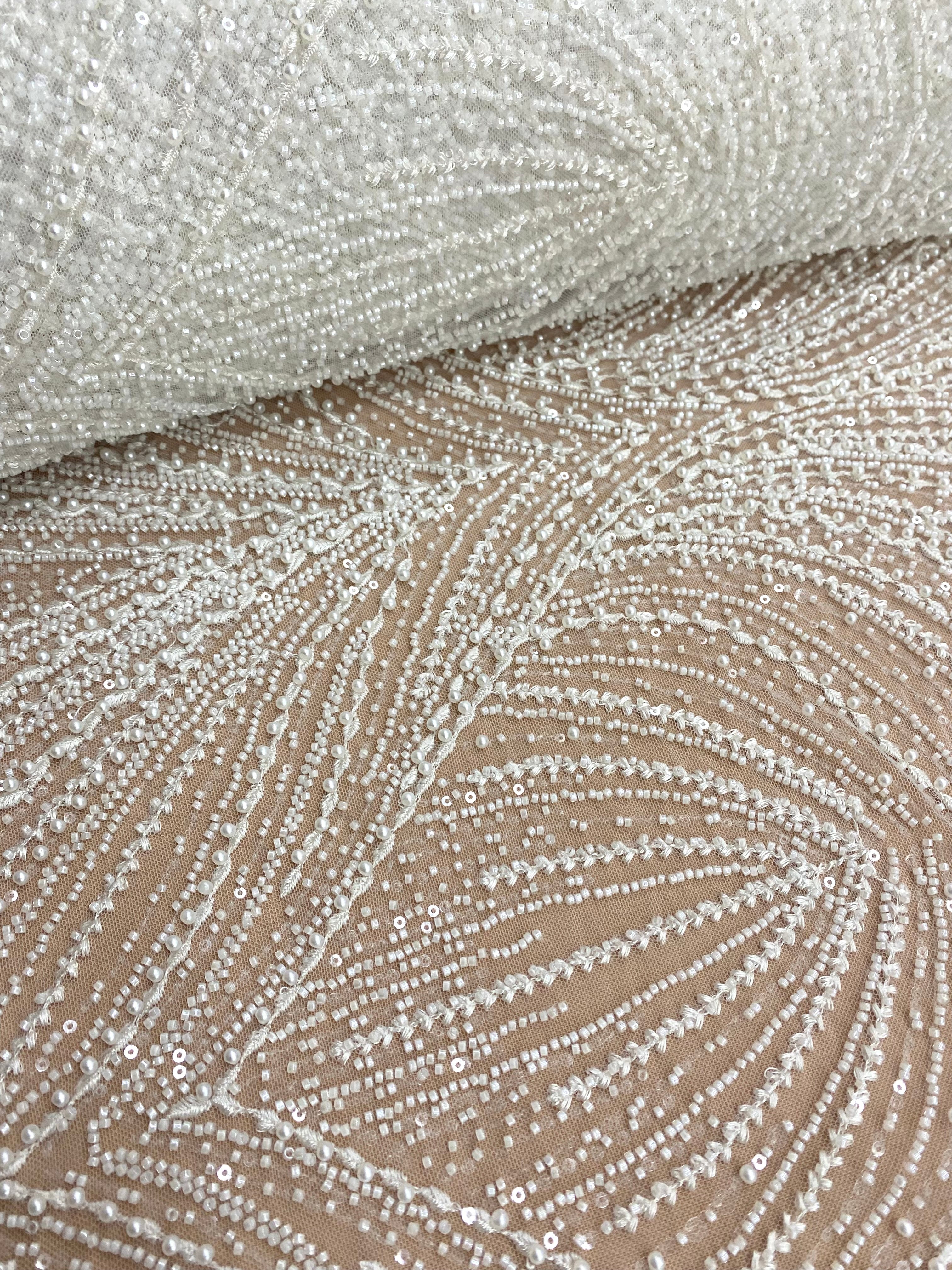 Dantela Couture Ivory cu Model Geometric, cu Perle, Margele si Paiete