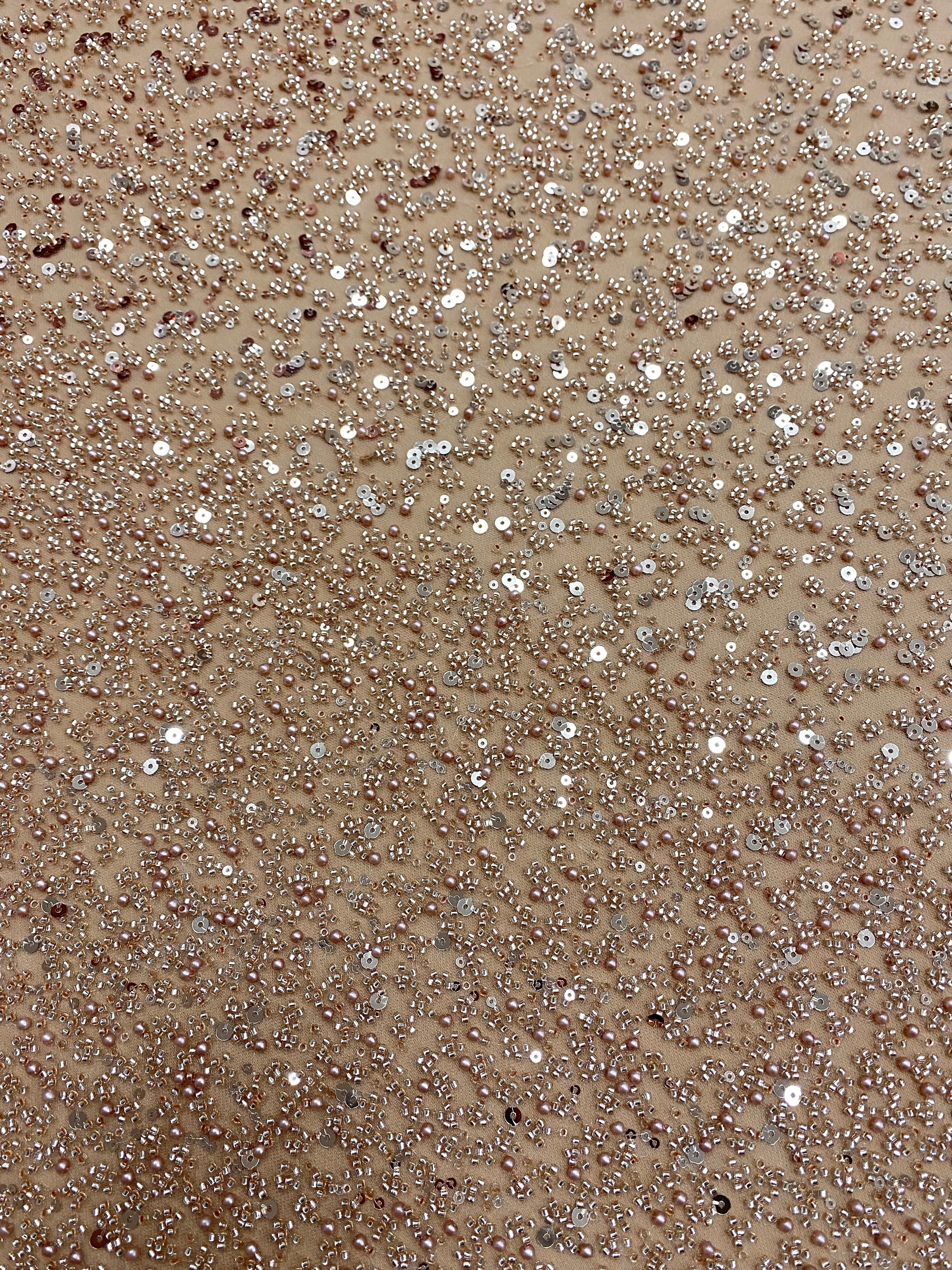 Csipke Couture arany rózsaszín átmenetes, gyöngyökkel, gyöngyökkel és flitterekkel