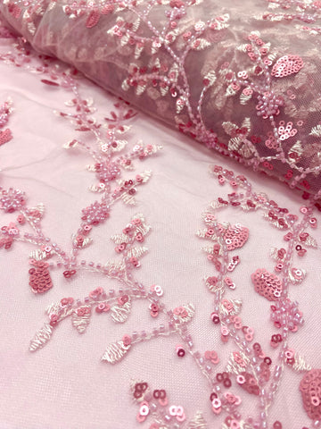 Dantela Couture Roz cu Model Floral, cu Margele si Paiete