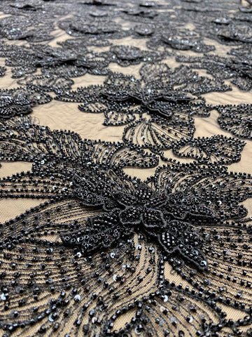 Csipke Couture 3D antracitszürke virágokkal, gyöngyökkel és flitterekkel
