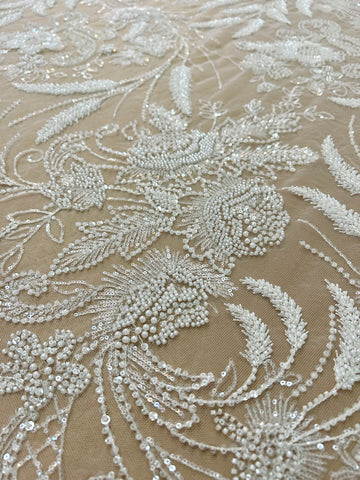 Dantela Ivory cu Model Floral, cu Perle, Margele si Paiete
