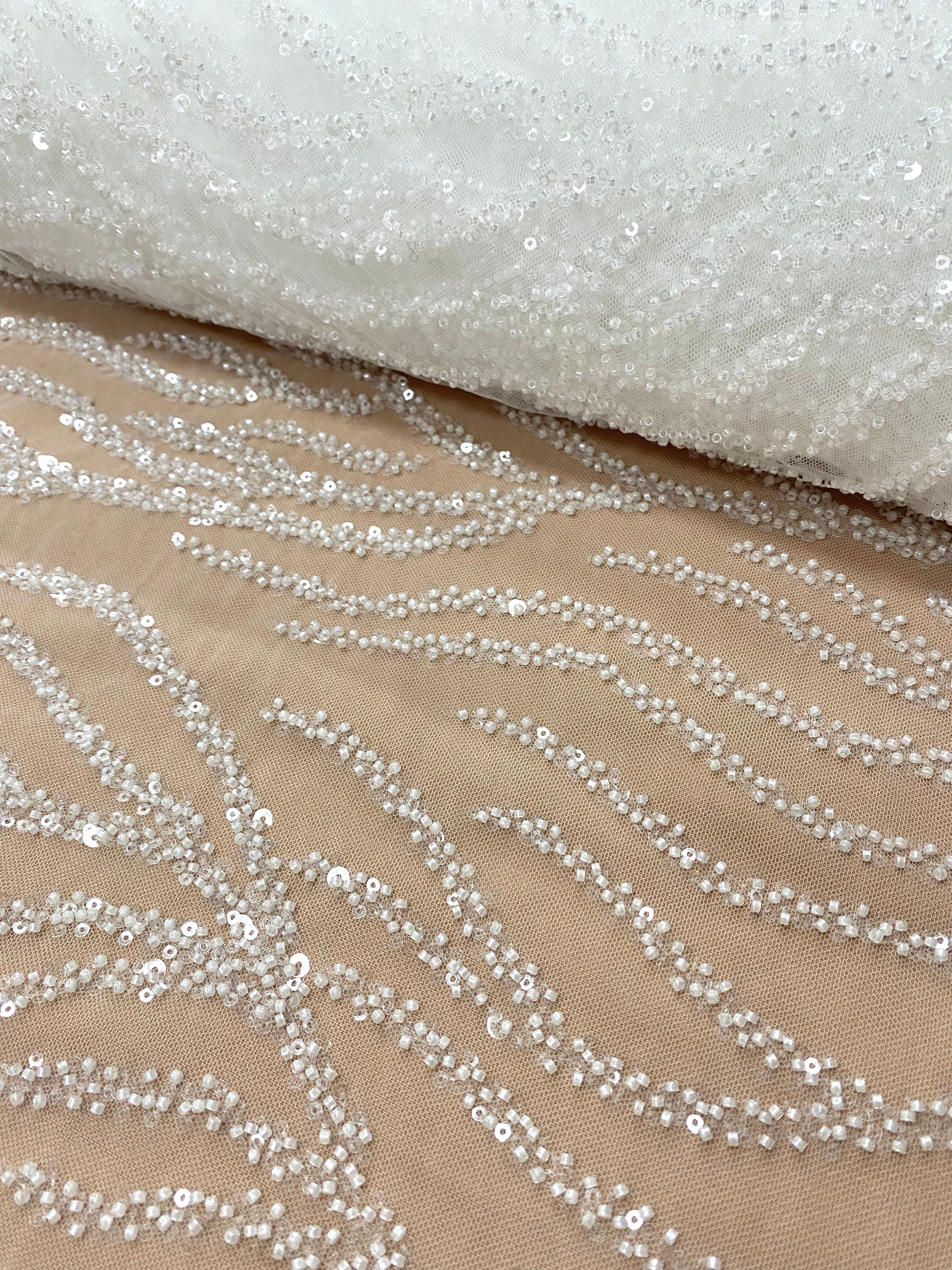 Dantela Couture Ivory cu Siraguri, cu Margele si Paiete