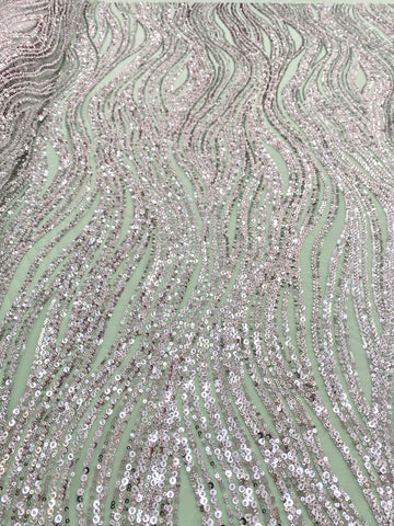 Dantela Couture Argintie pe Tulle Verde Menta cu Model Liniar, cu Margele si Paiete