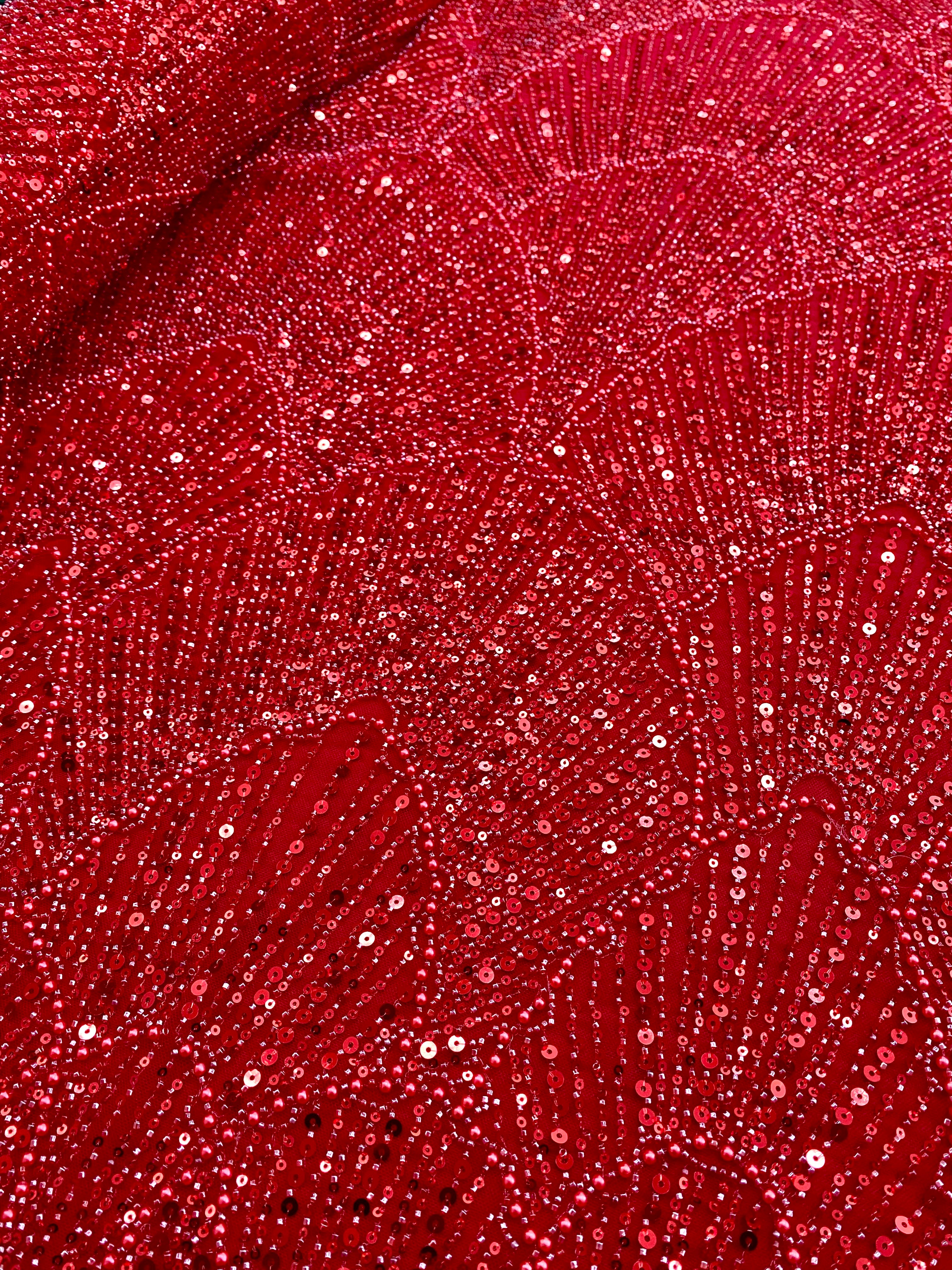 Piros Couture csipke geometriai mintával, gyöngyökkel, gyöngyöcskékkel és flitterekkel