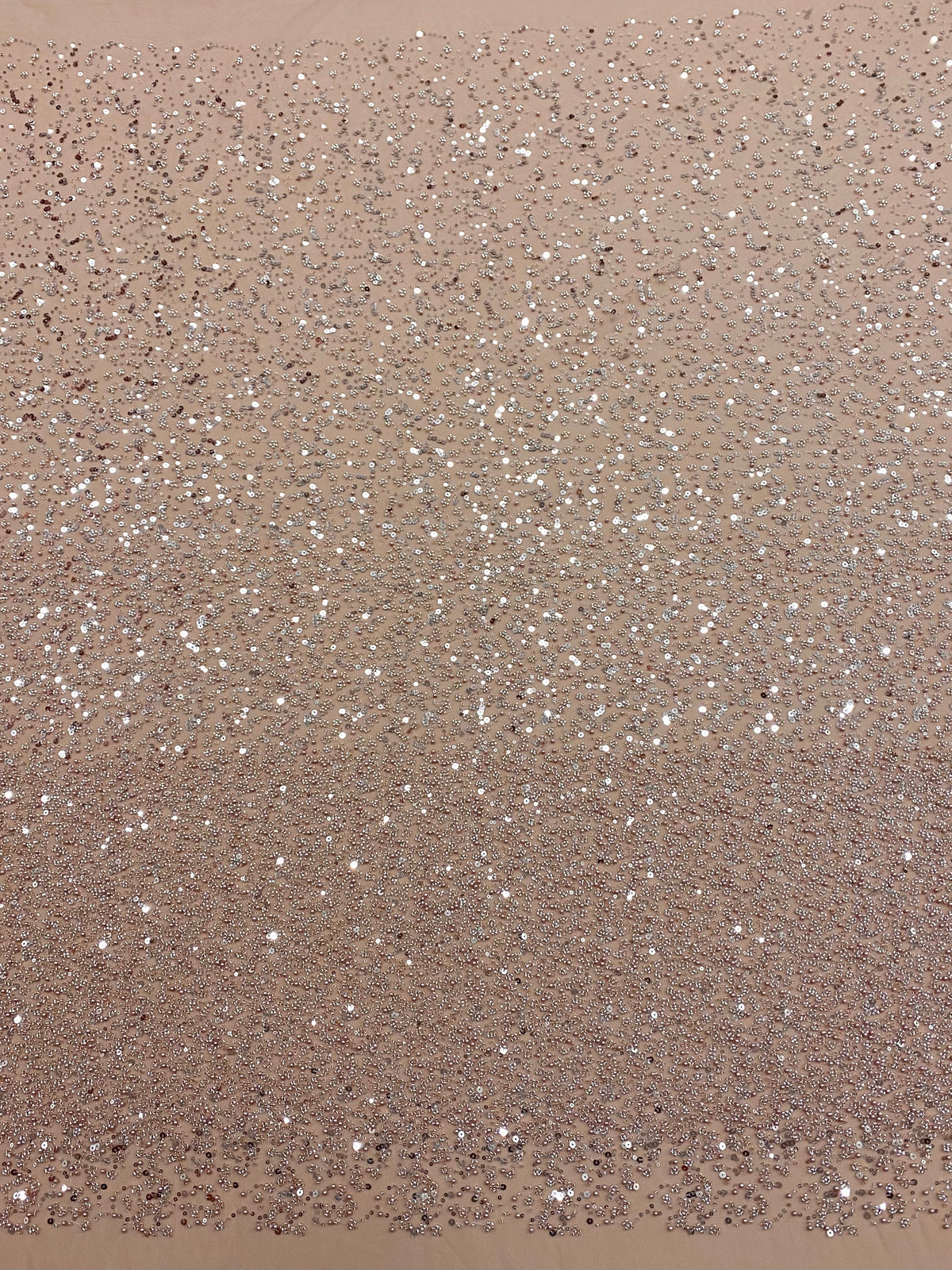 Csipke Couture arany rózsaszín átmenetes, gyöngyökkel, gyöngyökkel és flitterekkel