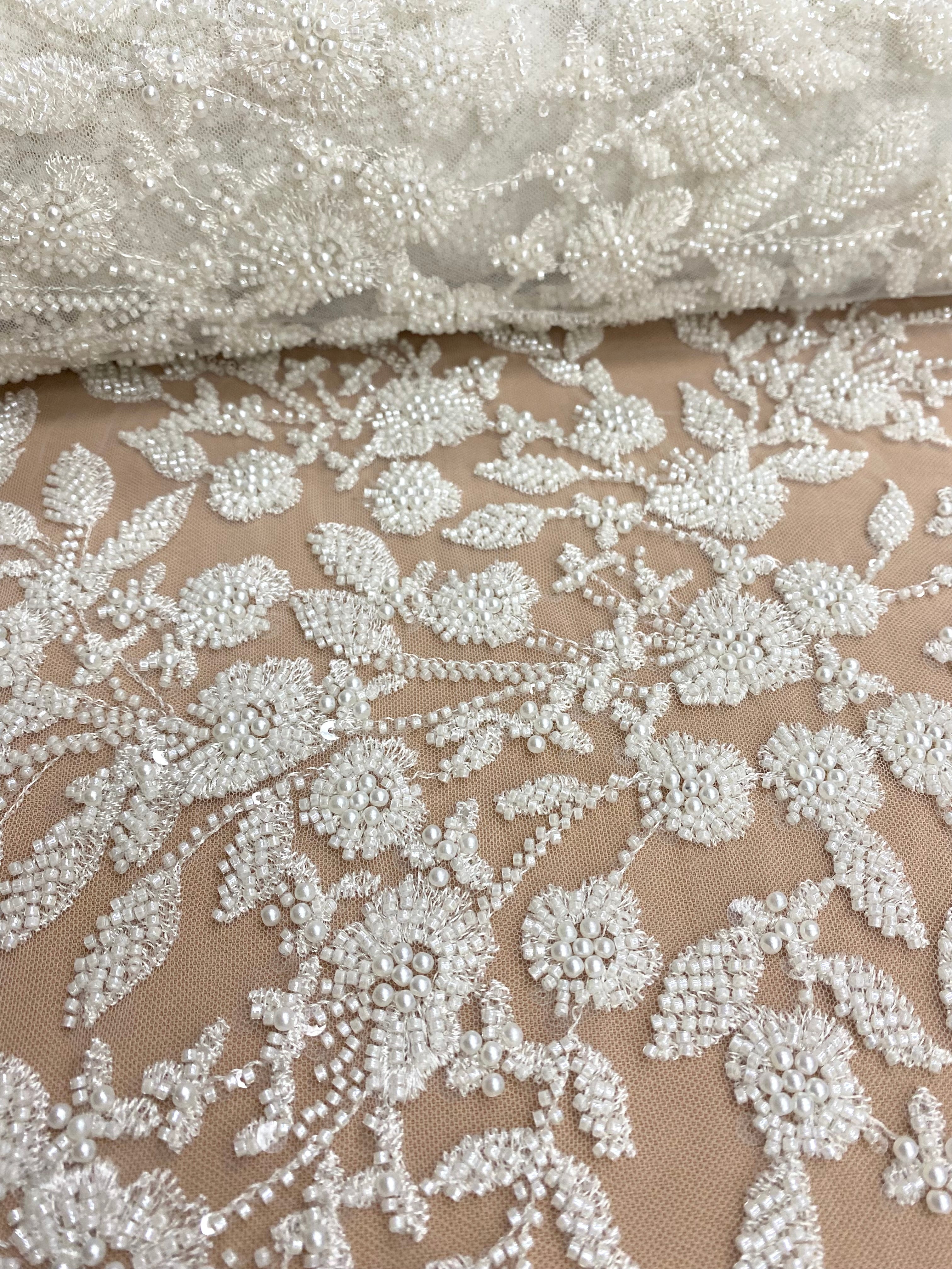 Dantela Couture Ivory cu Model Floral, Perle, Margele si Paiete