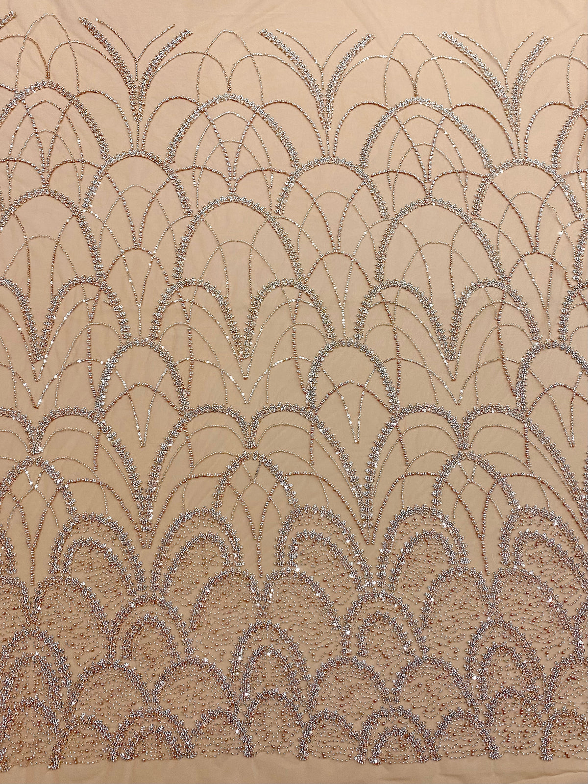Dantela Couture Auriu Rose cu Model Geometric, cu Perle, Margele si Paiete