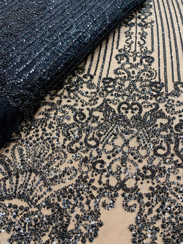 Dantela Couture Neagra cu Model Geometric, cu Perle, Margele si Paiete