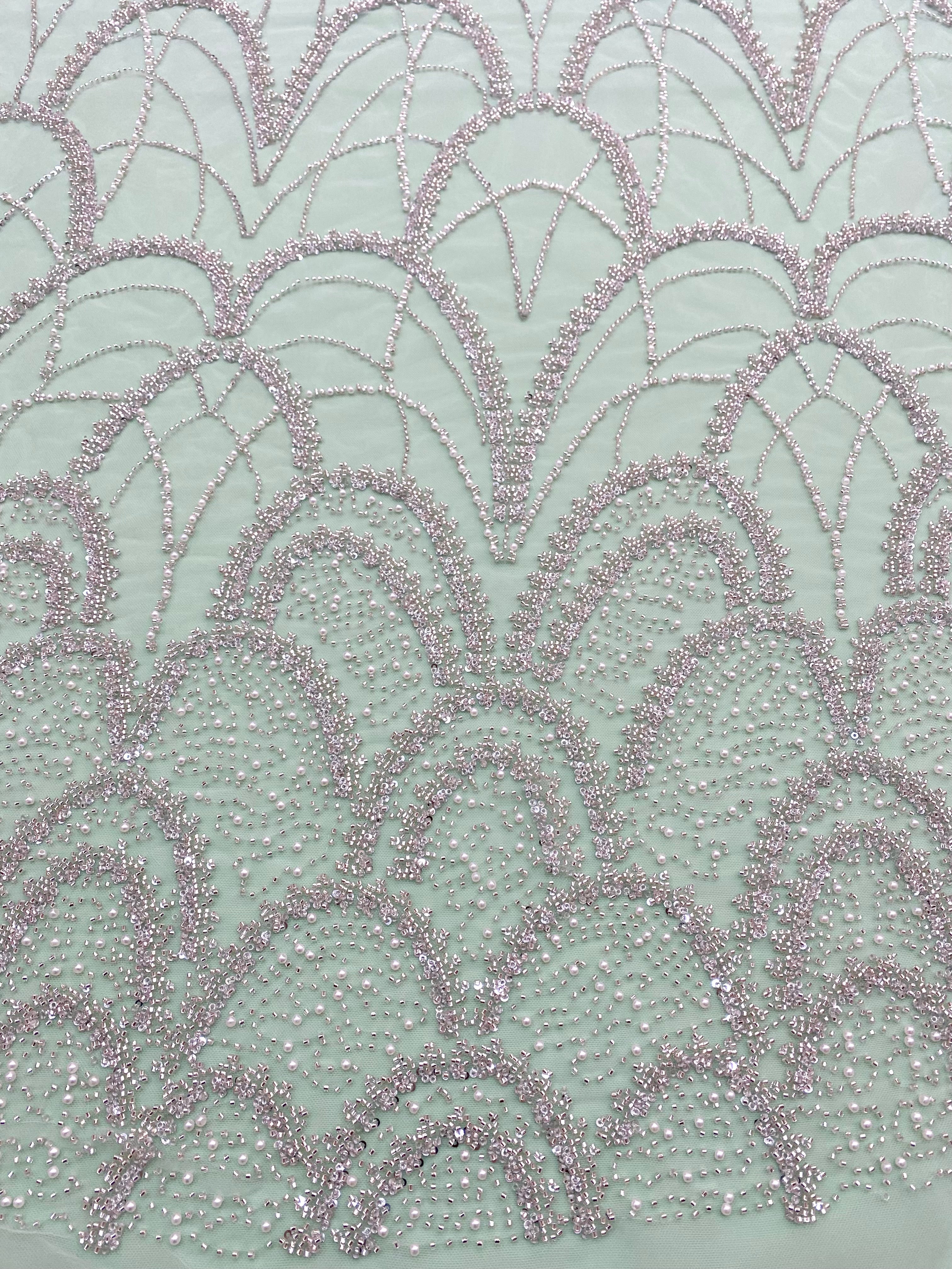 Dantela Couture Argintie pe Tulle Verde Menta cu Model Geometric, cu Perle, Margele si Paiete