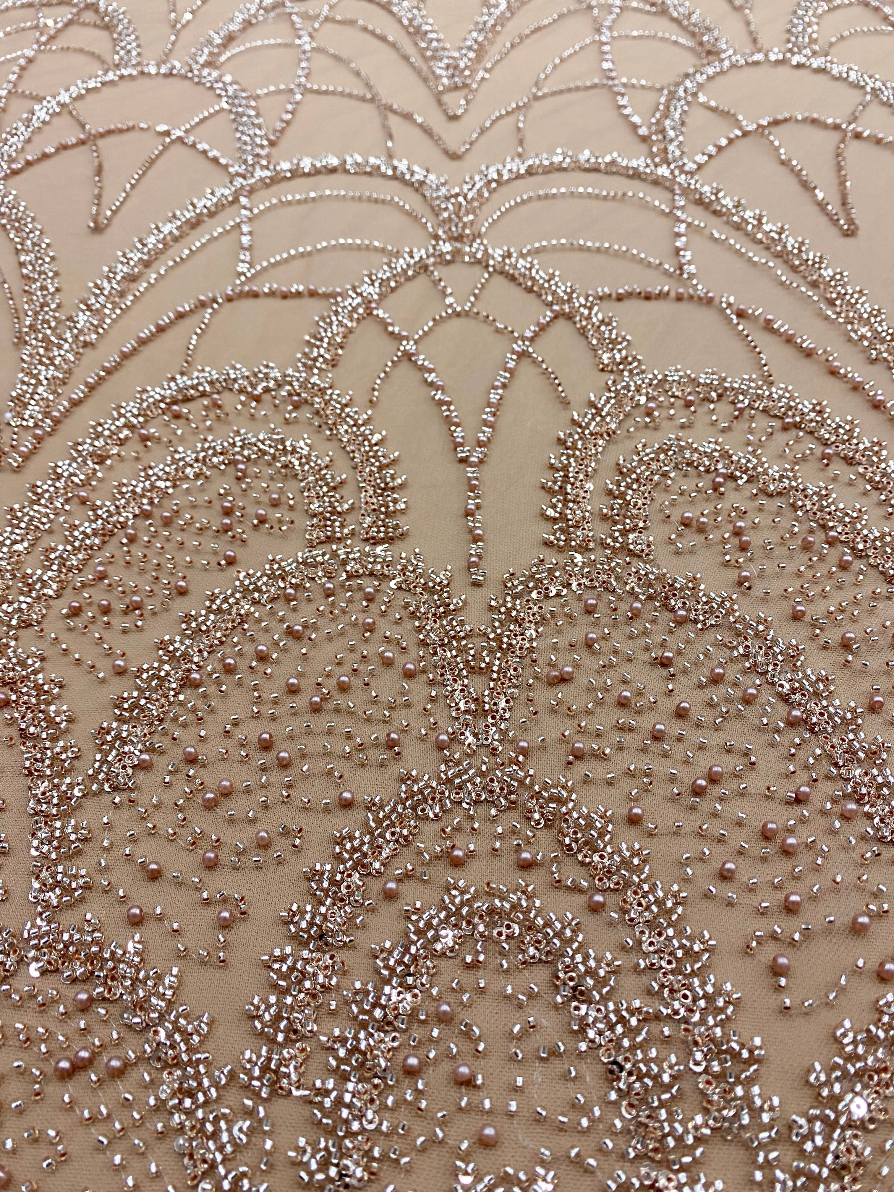 Dantela Couture Auriu Rose cu Model Geometric, cu Perle, Margele si Paiete