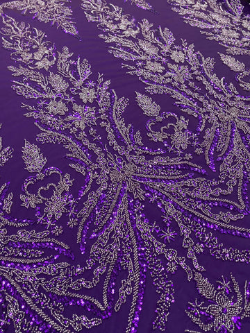 Sötétlila Couture csipke virágmintával, gyöngyökkel és flitterekkel