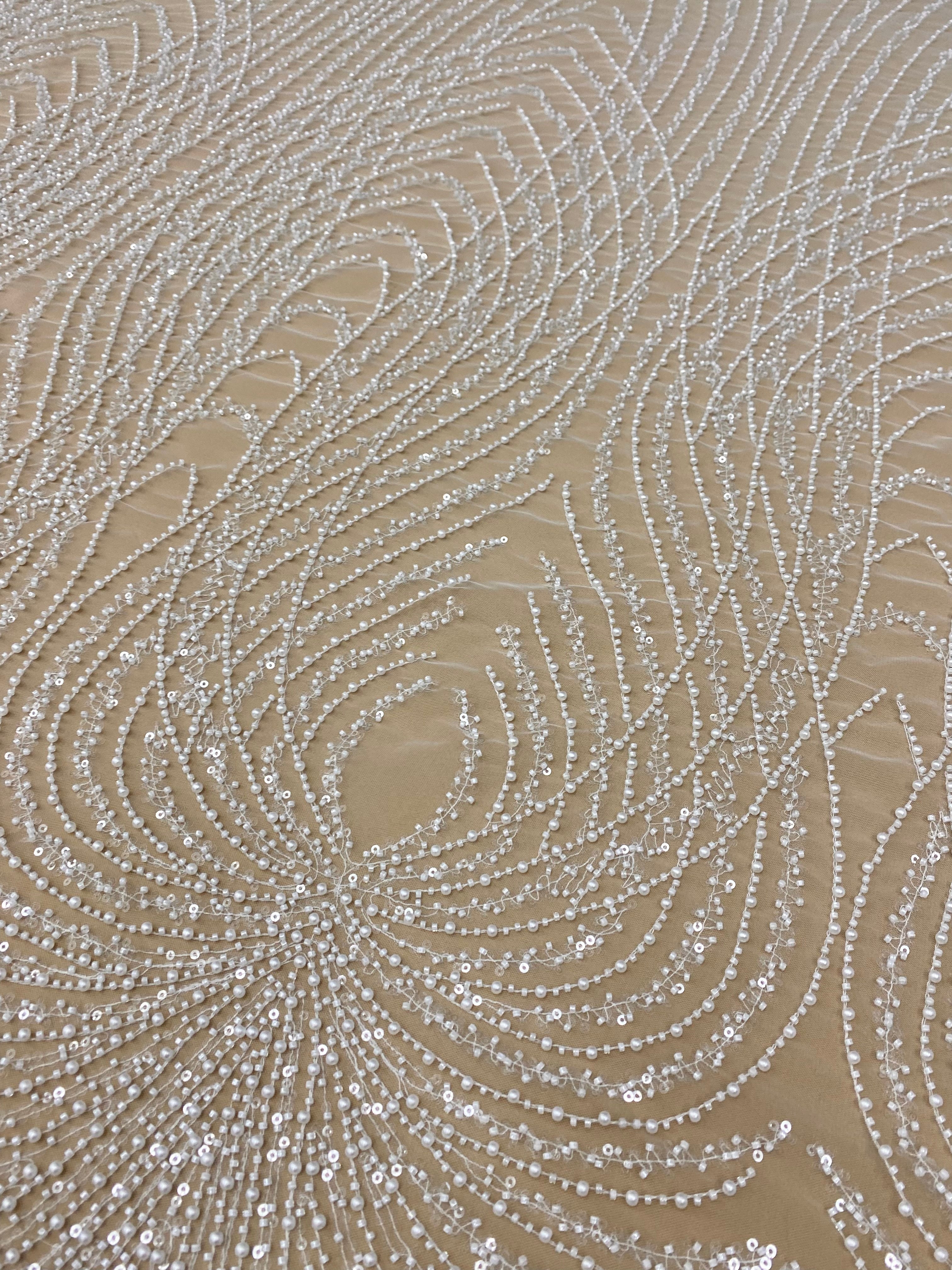 Dantela Couture Ivory cu Panou, cu Perle, Margele si Paiete