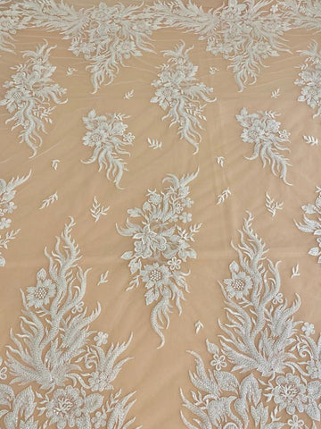 Dantela Couture Ivory virágmintás, gyöngyökkel és flitterekkel