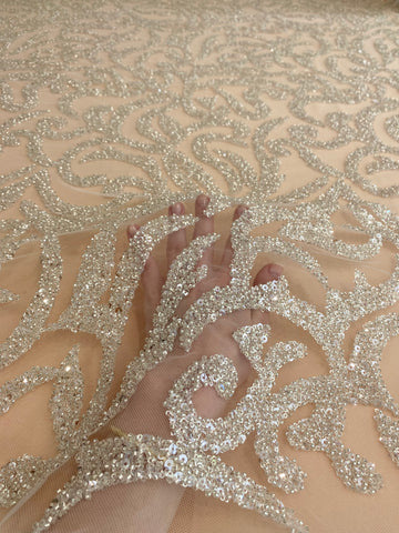 Dantela Couture Argintie cu Model Geometric, cu Margele si Paiete