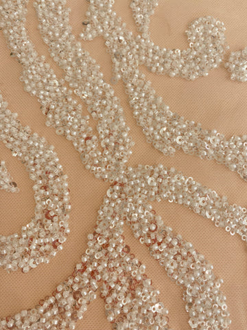 Dantela Couture Ivory geometriai mintával, gyöngyökkel és flitterekkel
