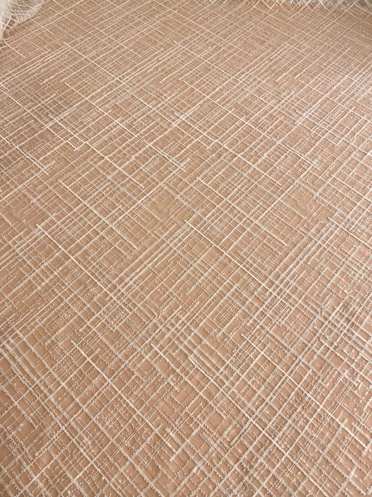 Dantela cu Model Geometric, cu Perle si Paiete