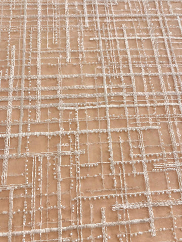 Dantela cu Model Geometric, cu Perle si Paiete