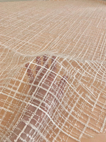 Dantela cu Model Geometric, cu Perle si Paiete