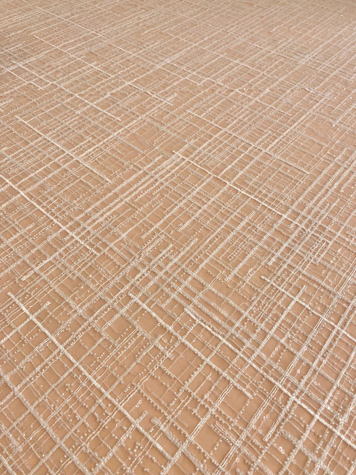 Dantela cu Model Geometric, cu Perle si Paiete